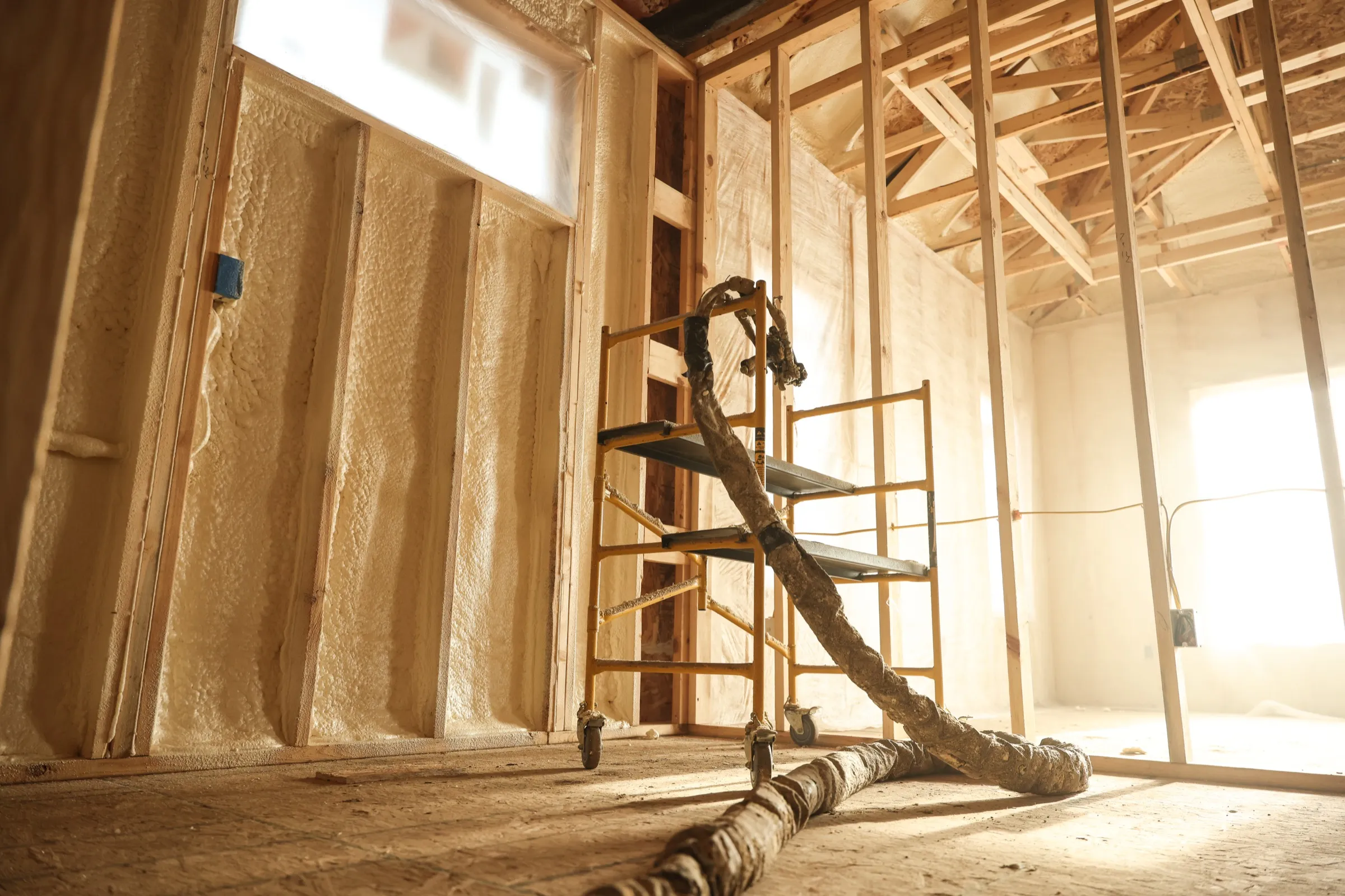 Spray foam insulation in Des Moines, IA